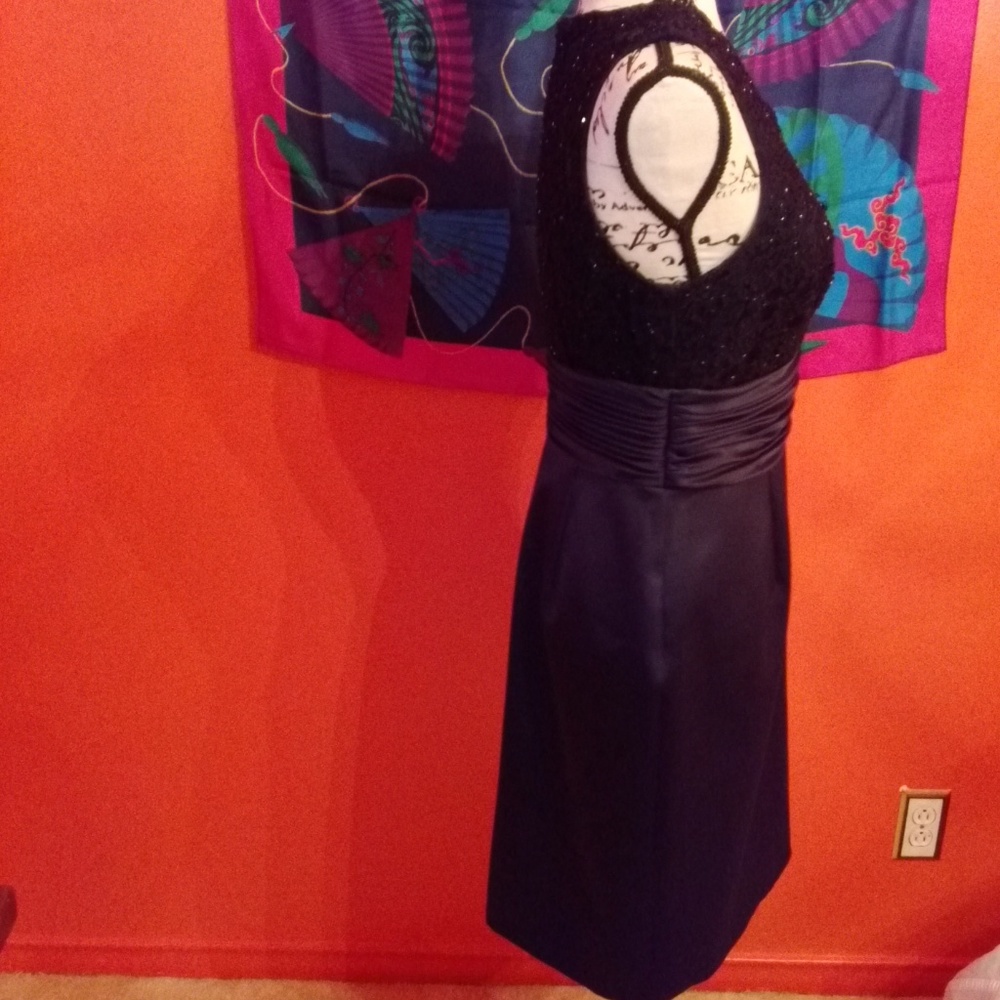 JS Boutique - Picture 5 of 8